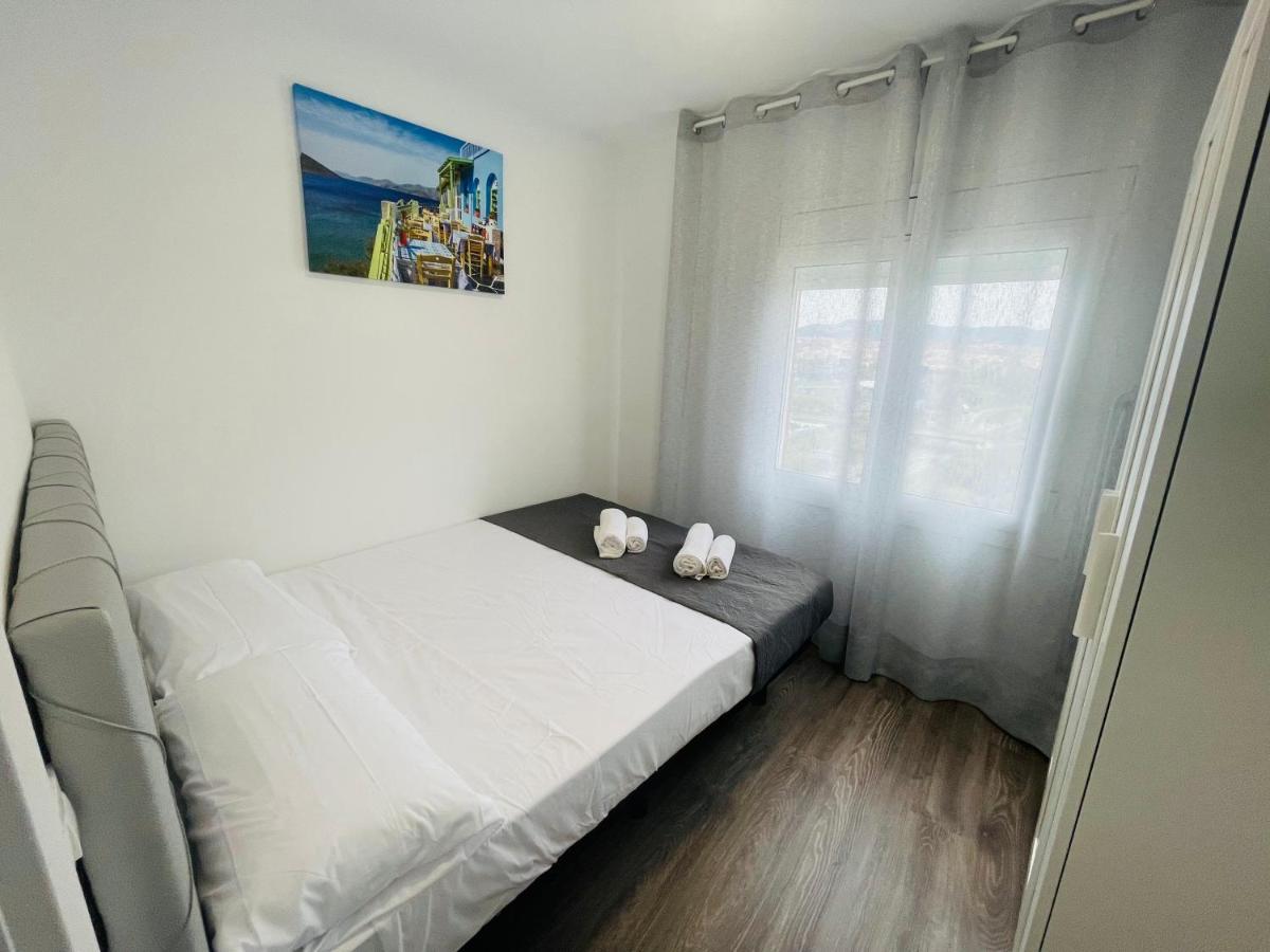 Barca 5 New Beach Apartment Sant Adria de Besos Exterior photo
